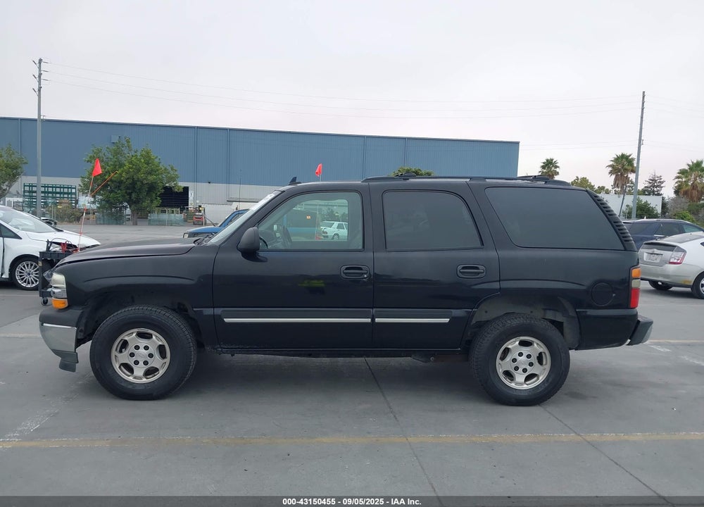 2006 CHEVROLET TAHOE LS VIN: 1GNEC13V16R135526