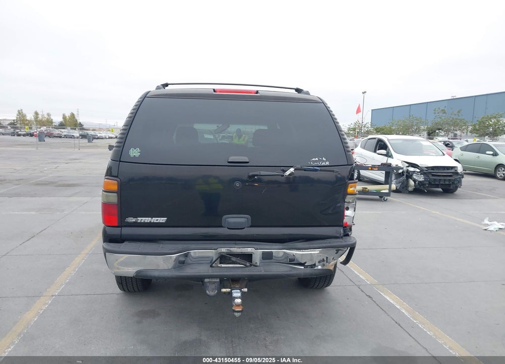 2006 CHEVROLET TAHOE LS VIN: 1GNEC13V16R135526