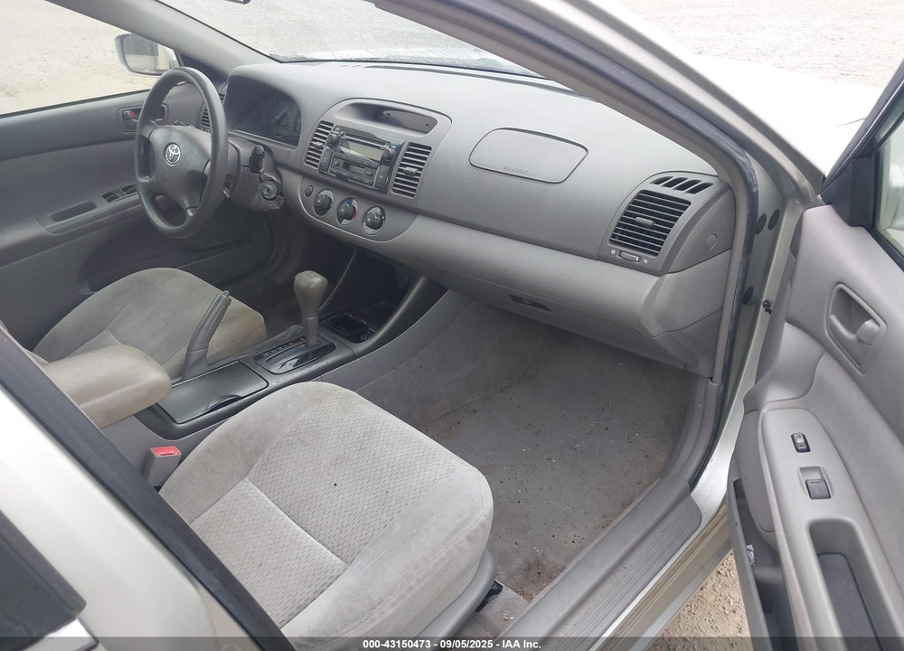 2002 TOYOTA CAMRY LE VIN: JTDBE32K620096441