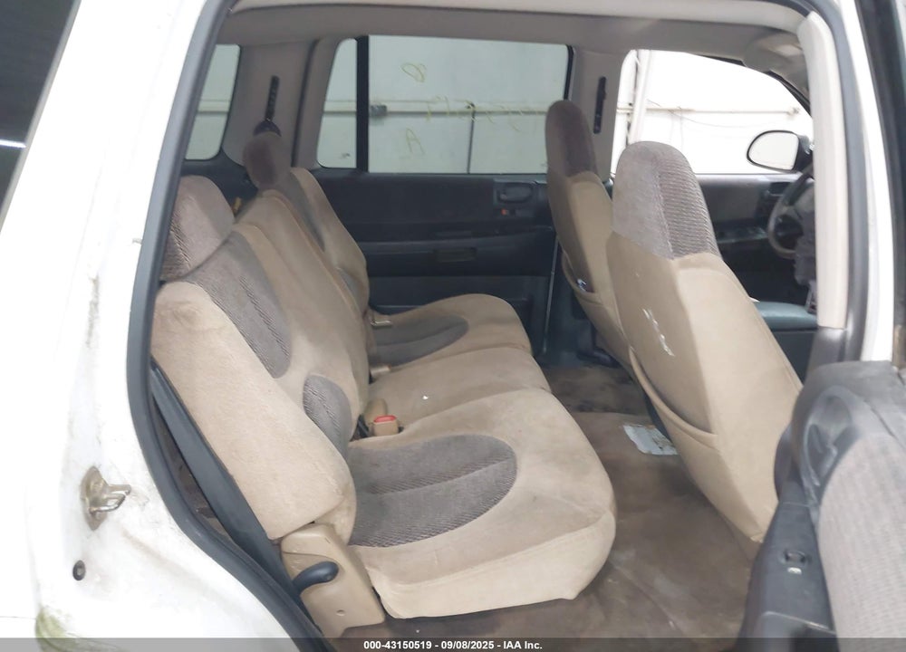 2003 DODGE DURANGO SLT VIN: 1D4HS48N23F565861