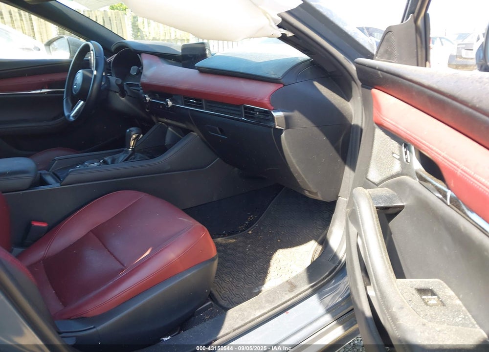 2019 MAZDA 3 PREMIUM PACKAGE VIN: JM1BPBNM9K1143988