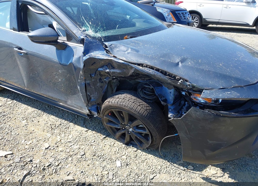 2019 MAZDA 3 PREMIUM PACKAGE VIN: JM1BPBNM9K1143988