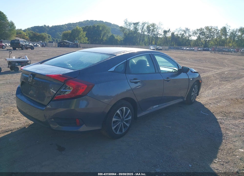 2018 HONDA CIVIC VIN: 2HGFC2F51JH583743
