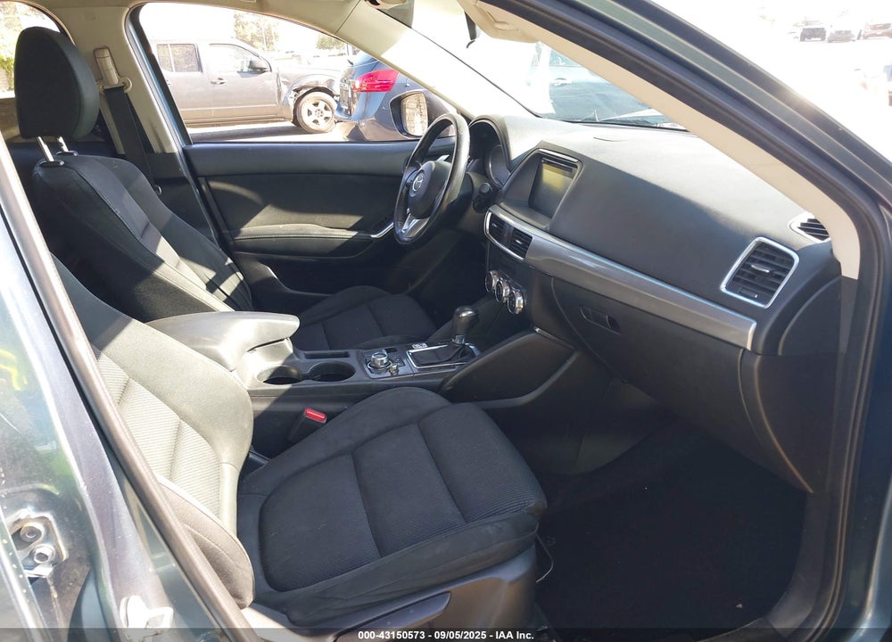 2016 MAZDA CX-5 VIN: JM3KE2CY1G0728404