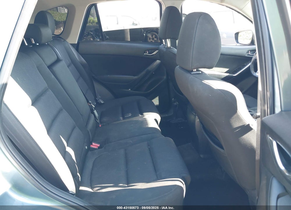 2016 MAZDA CX-5 VIN: JM3KE2CY1G0728404