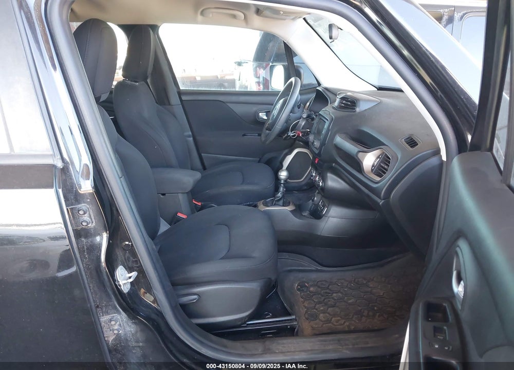 2016 JEEP RENEGADE VIN: ZACCJBAW0GPE36974