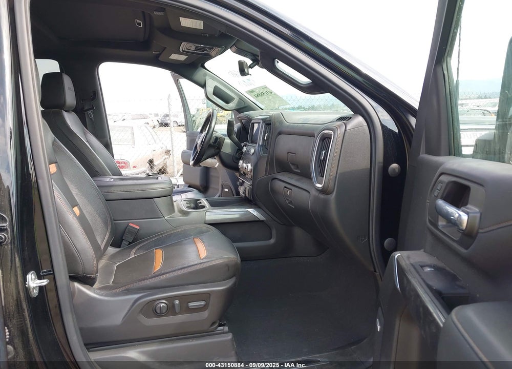 2022 GMC SIERRA 2500HD 4WD  LONG BED AT4/4WD  STANDARD BED AT4 VIN: 1GT49PEY5NF151824