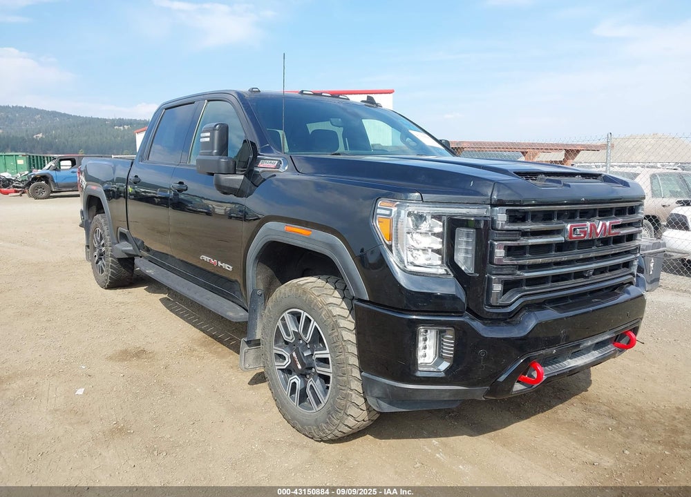 2022 GMC SIERRA 2500HD 4WD  LONG BED AT4/4WD  STANDARD BED AT4 VIN: 1GT49PEY5NF151824