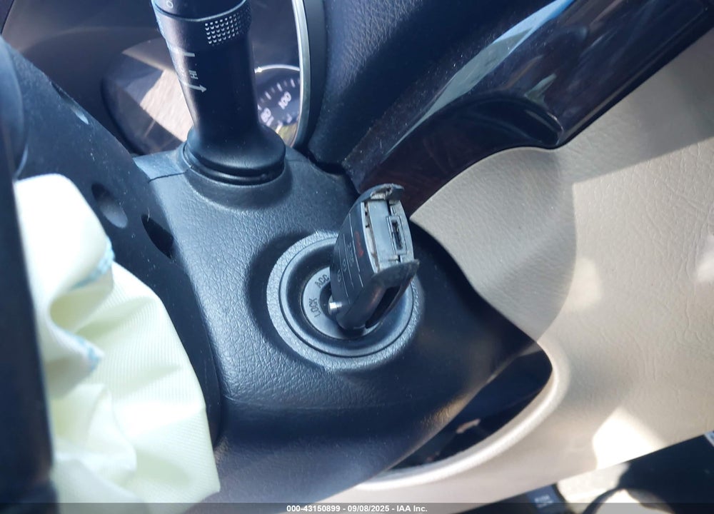 2014 KIA SORENTO VIN: 5XYKTCA63EG448206
