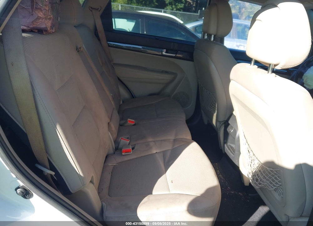 2014 KIA SORENTO VIN: 5XYKTCA63EG448206