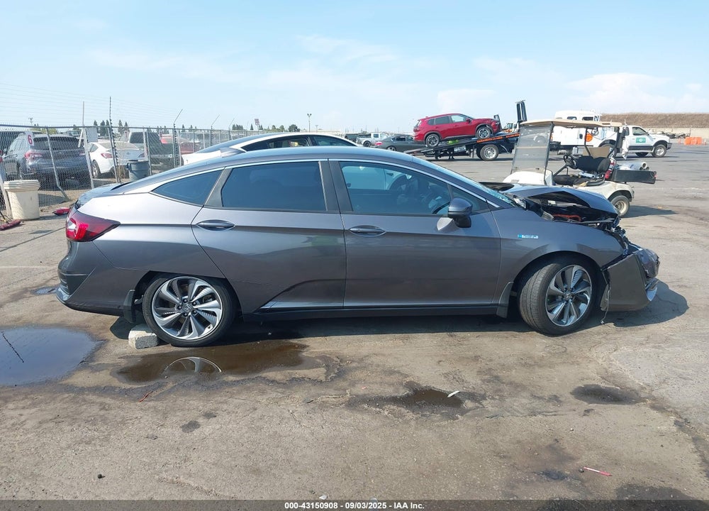 2018 HONDA CLARITY PLUG-IN HYBRID VIN: JHMZC5F17JC017808