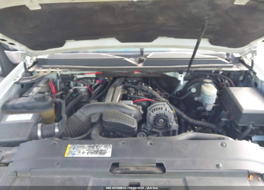 2008 CHEVROLET TAHOE LT VIN: 1GNFC13028J195471