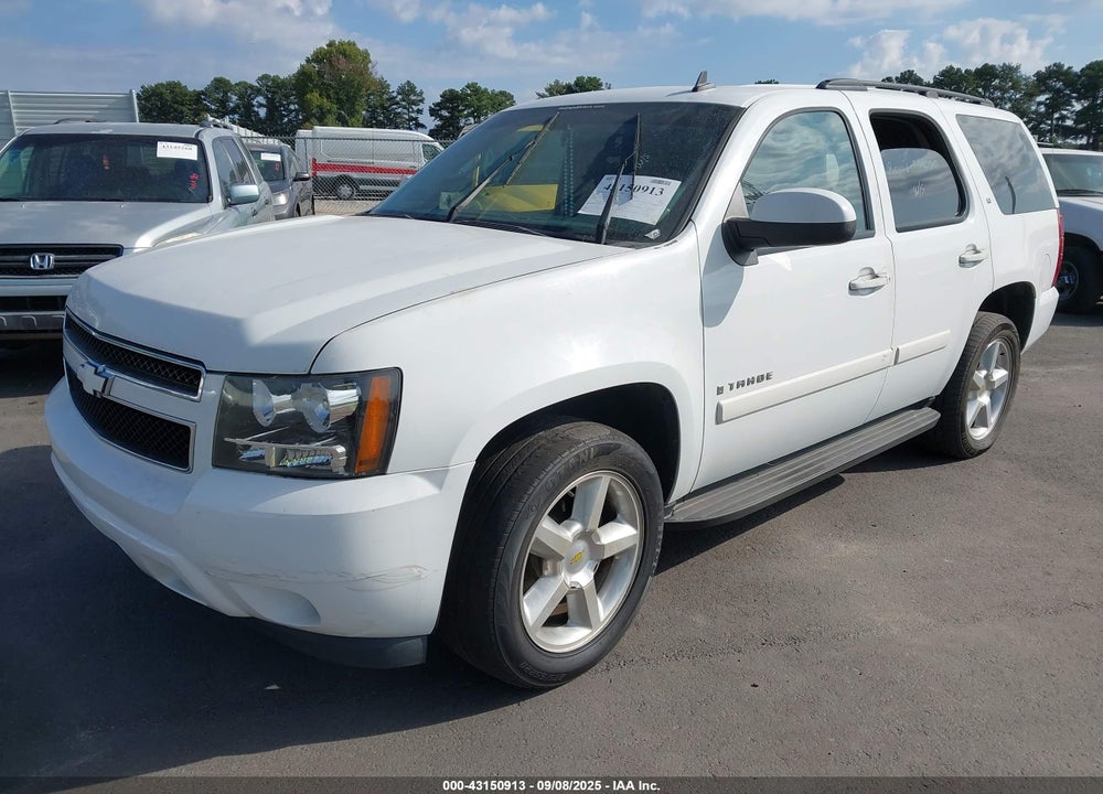 2008 CHEVROLET TAHOE LT VIN: 1GNFC13028J195471