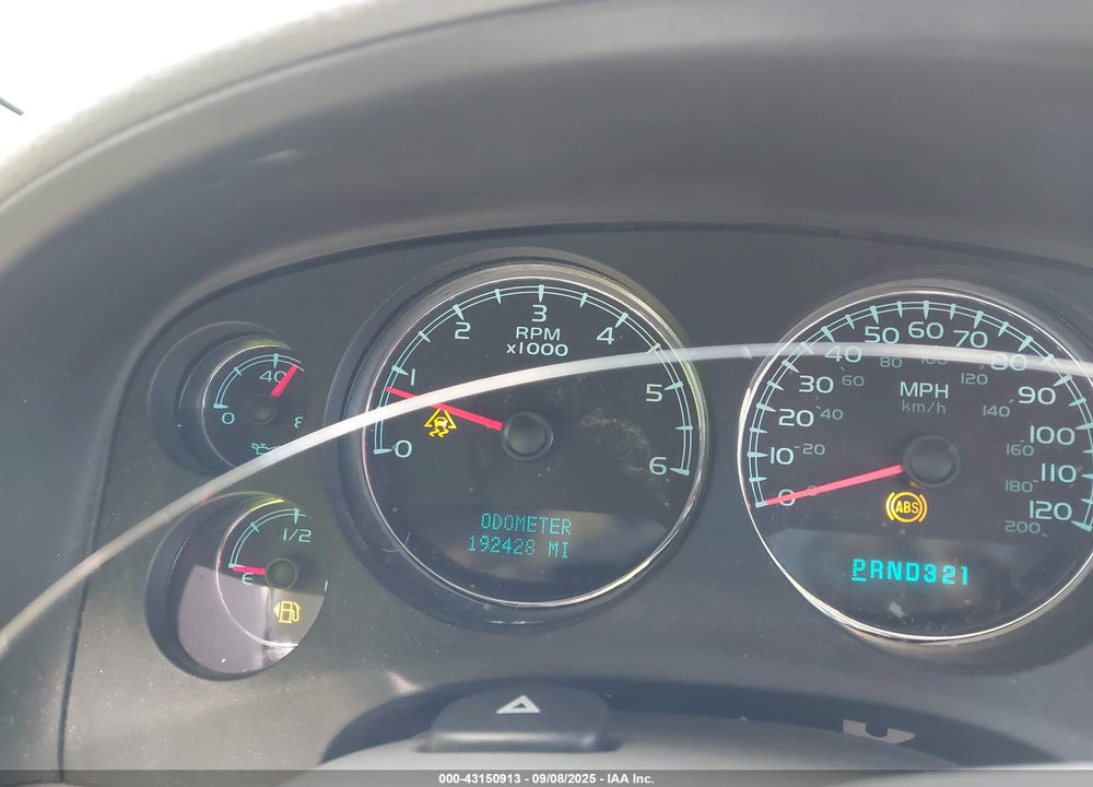 2008 CHEVROLET TAHOE LT VIN: 1GNFC13028J195471