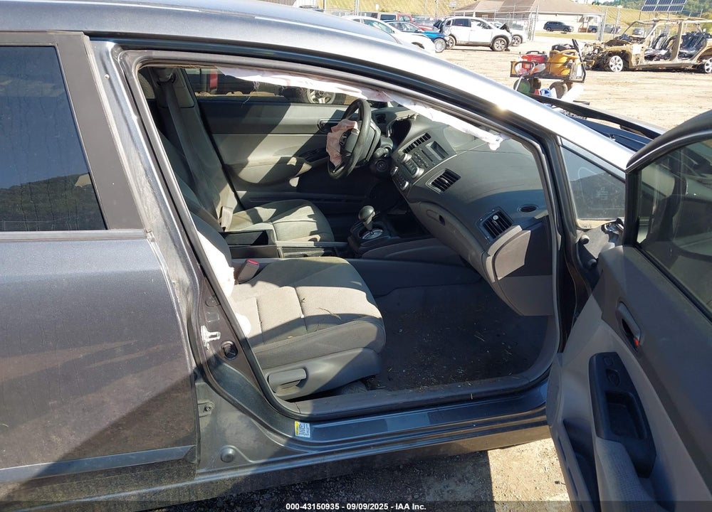 2011 HONDA CIVIC VP VIN: 19XFA1F33BE027105