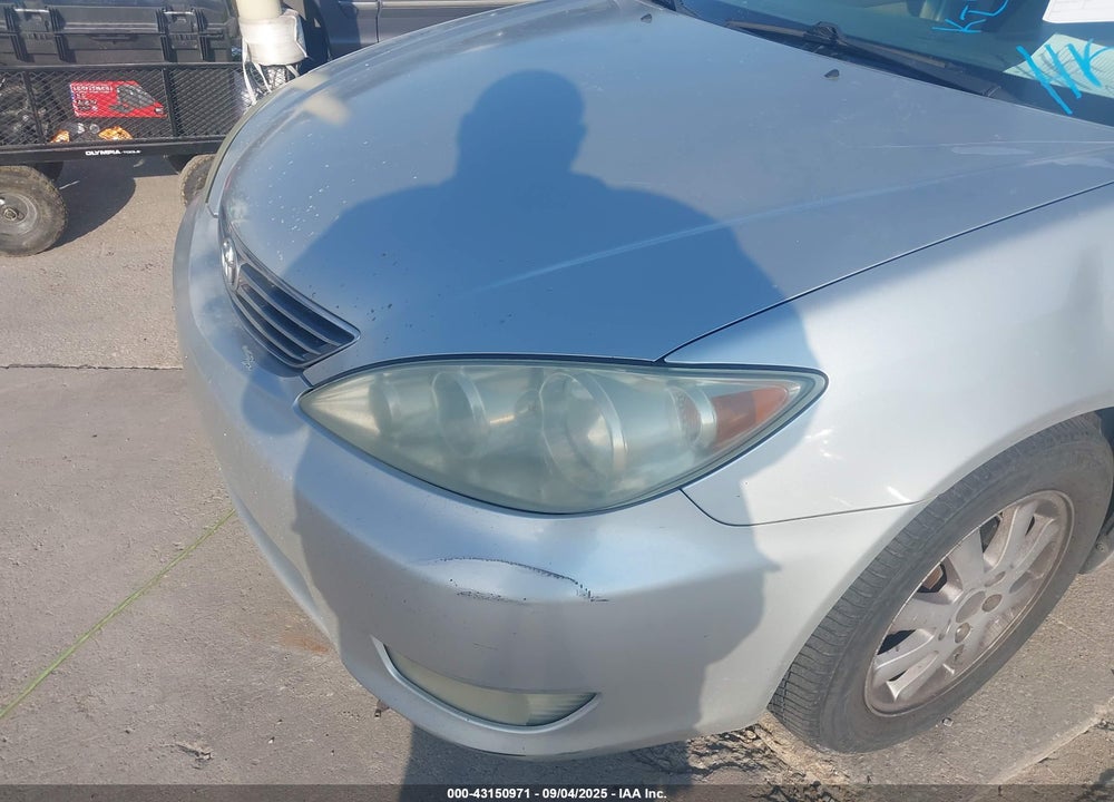 2005 TOYOTA CAMRY XLE VIN: 4T1BE32K25U505317