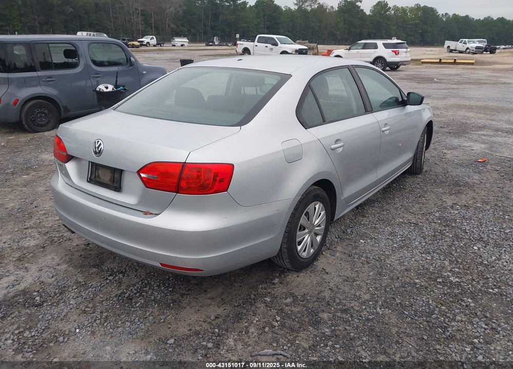 2011 VOLKSWAGEN JETTA VIN: 3VW2K7AJ9BM061704