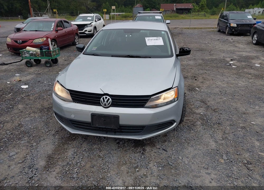 2011 VOLKSWAGEN JETTA VIN: 3VW2K7AJ9BM061704