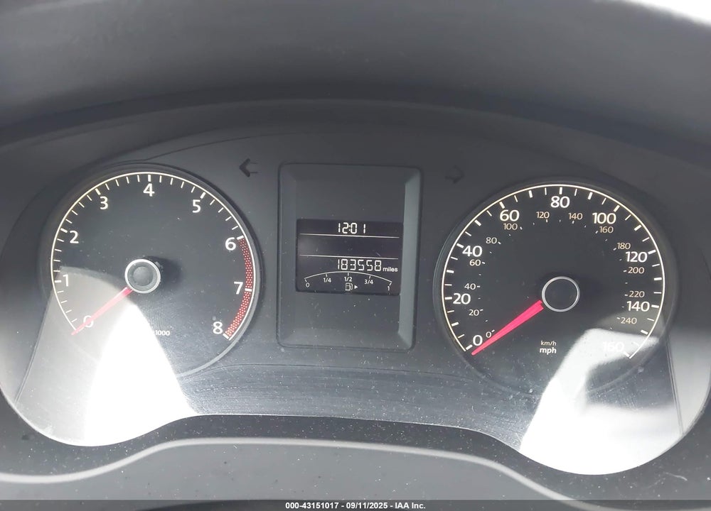2011 VOLKSWAGEN JETTA VIN: 3VW2K7AJ9BM061704
