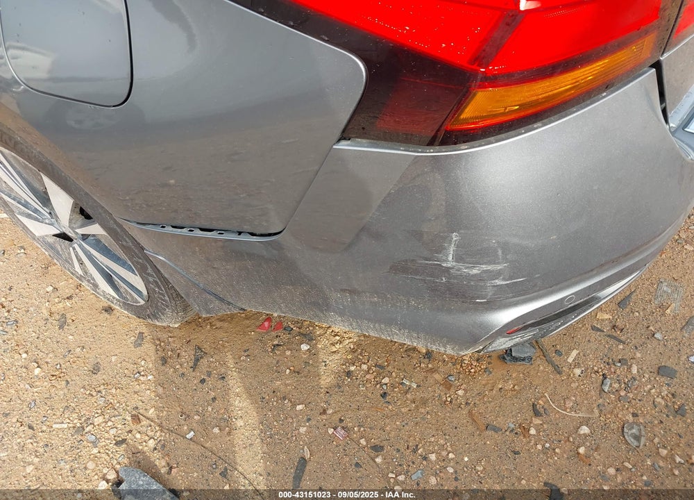 2022 NISSAN ALTIMA SV FWD VIN: 1N4BL4DV2NN347763