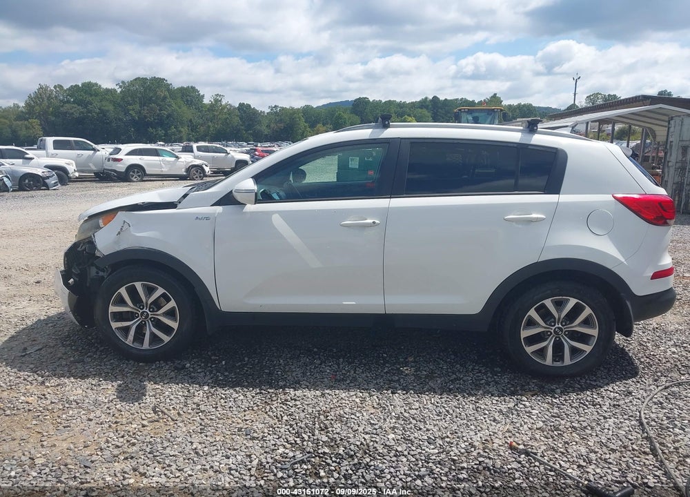 2014 KIA SPORTAGE VIN: KNDPBCAC4E7548665