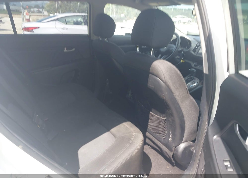 2014 KIA SPORTAGE VIN: KNDPBCAC4E7548665