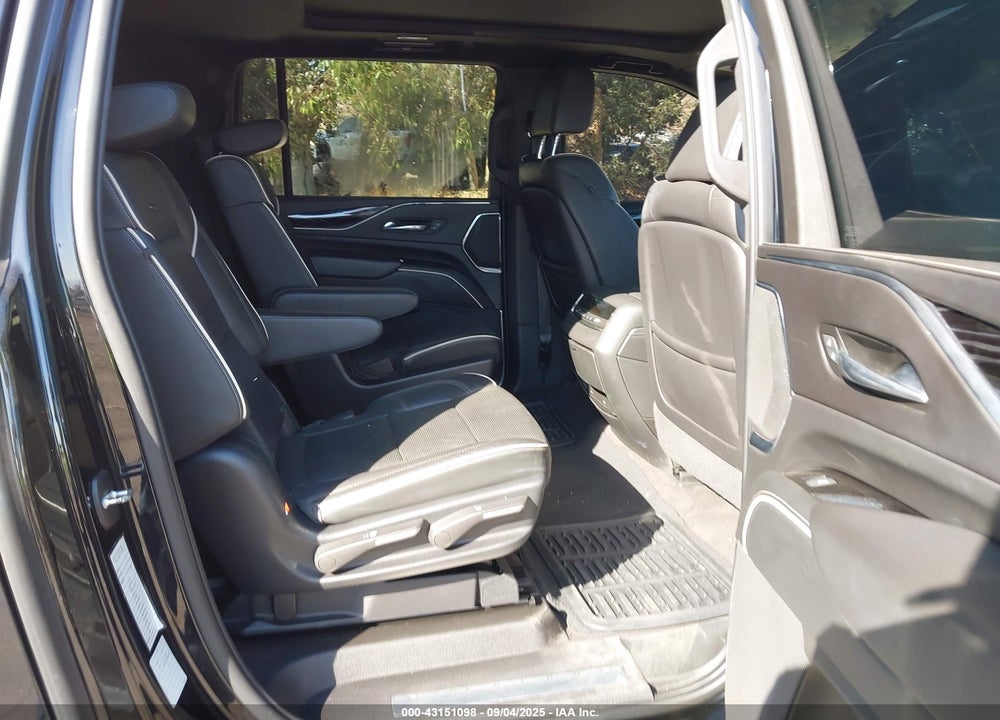 2022 CADILLAC ESCALADE ESV 4WD SPORT VIN: 1GYS4NKL8NR214295