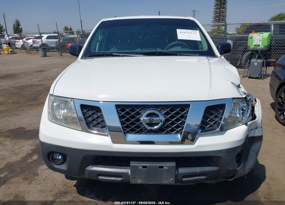 2015 NISSAN FRONTIER VIN: 1N6BD0CT1FN734352