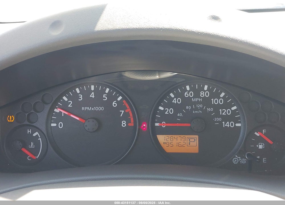2015 NISSAN FRONTIER VIN: 1N6BD0CT1FN734352
