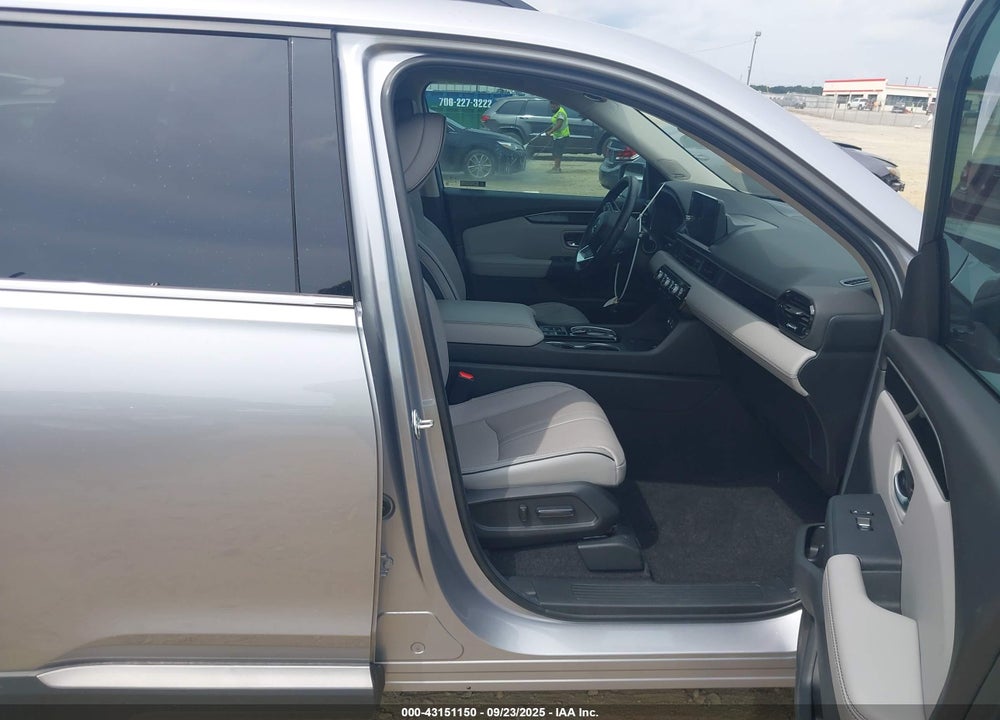 2024 HONDA PILOT VIN: 5FNYG1H89RB042860