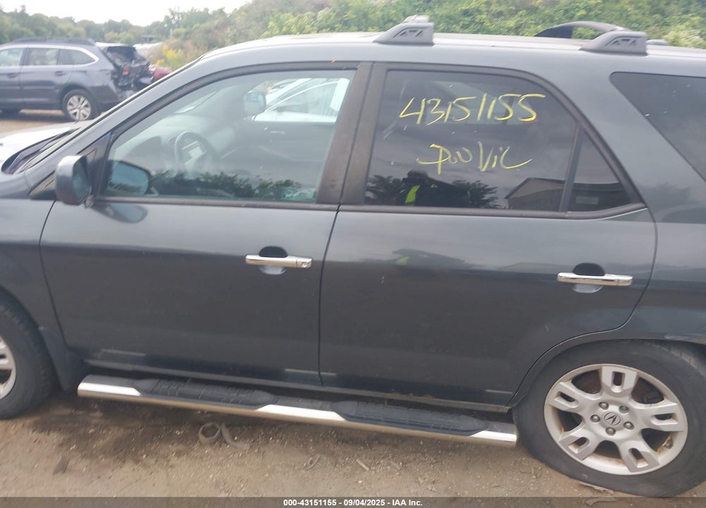 2005 ACURA MDX VIN: 2HNYD18605H519732