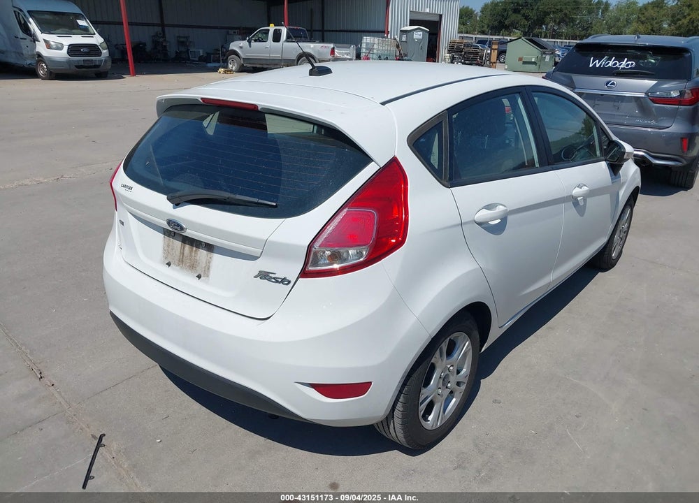 2015 FORD FIESTA VIN: 3FADP4EJ9FM118677