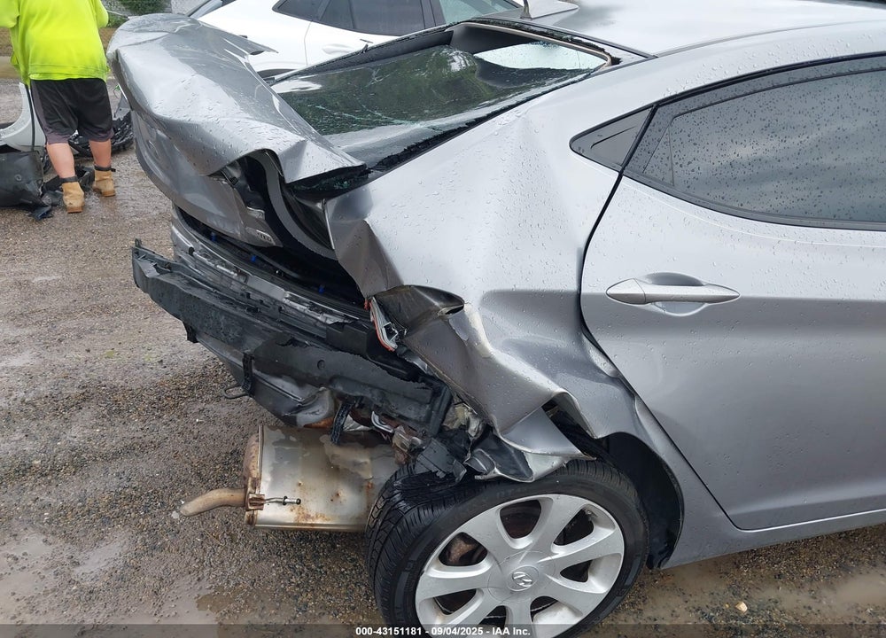 2013 HYUNDAI ELANTRA LIMITED VIN: KMHDH4AE9DU582041