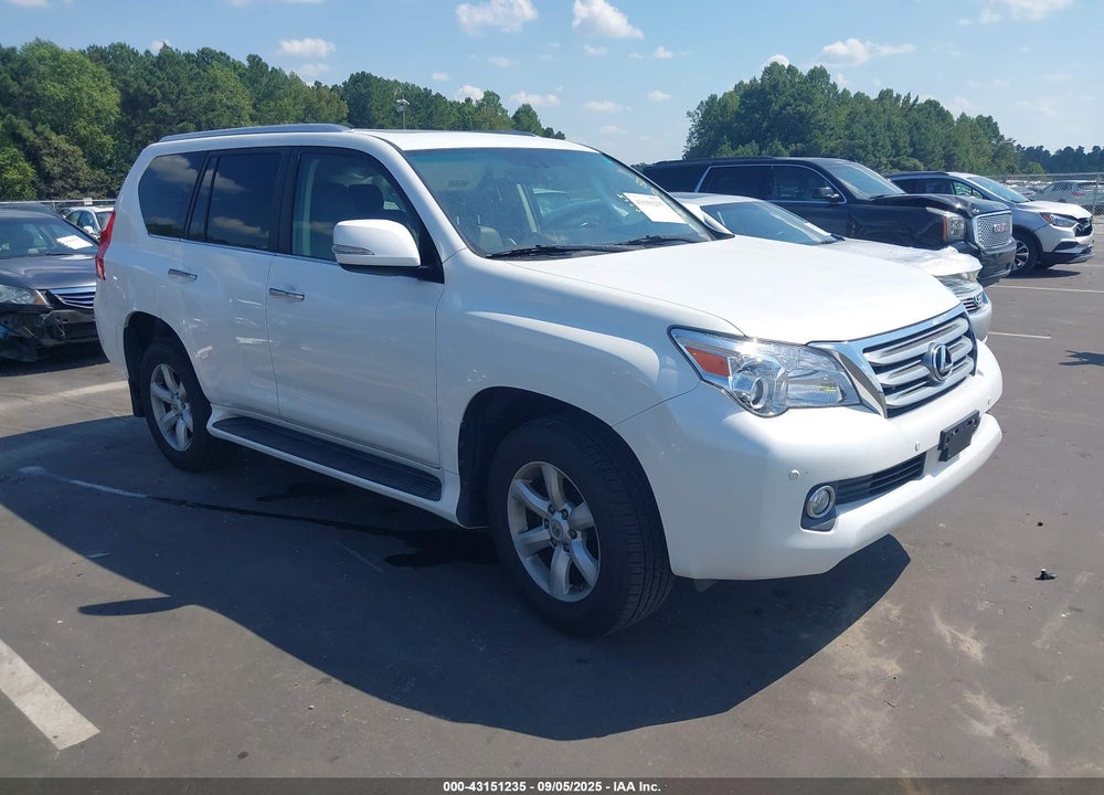 2011 LEXUS GX 460 VIN: JTJBM7FX5B5024405
