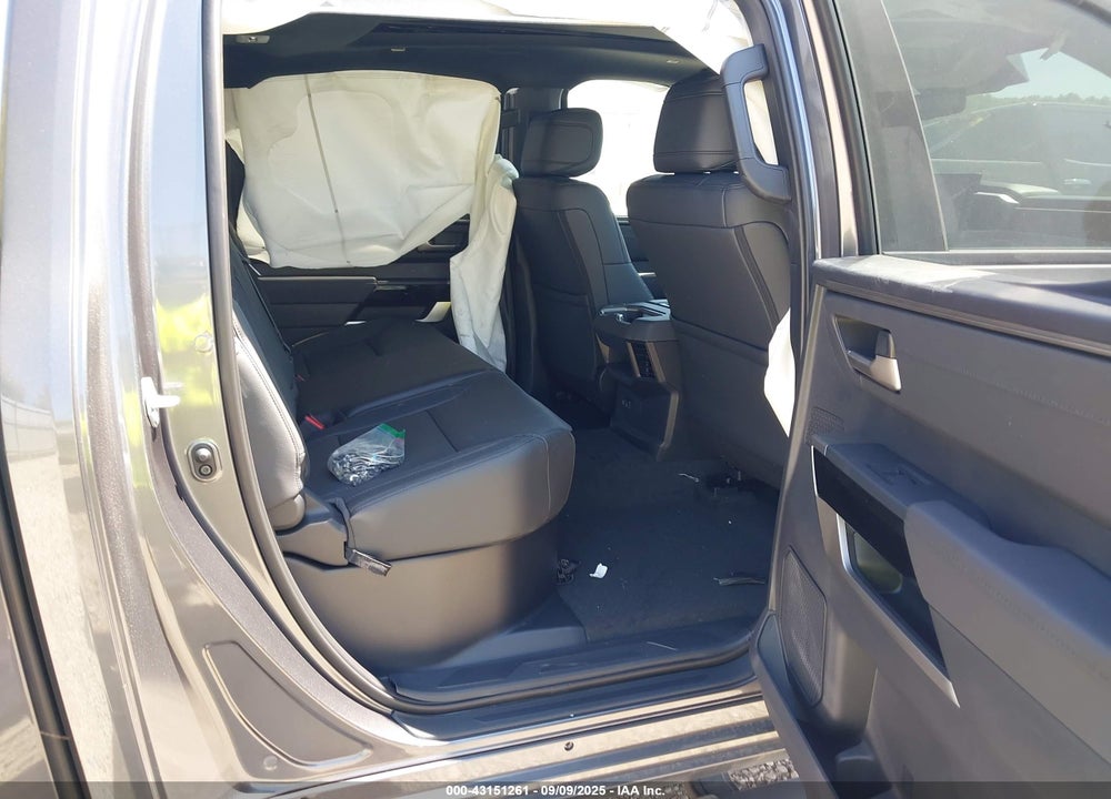 2025 TOYOTA TUNDRA VIN: 5TFWA5DB6SX313595