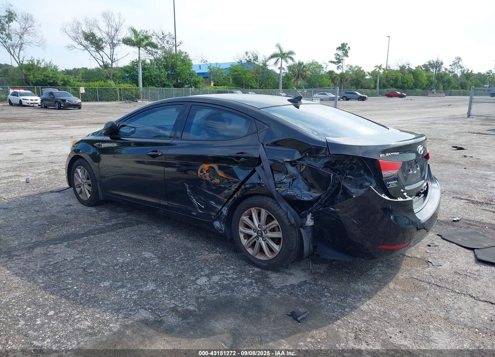 2015 HYUNDAI ELANTRA VIN: 5NPDH4AE9FH620501