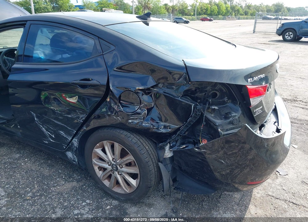2015 HYUNDAI ELANTRA VIN: 5NPDH4AE9FH620501