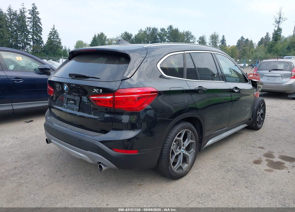 2017 BMW X1 VIN: WBXHT3C34H5F83081