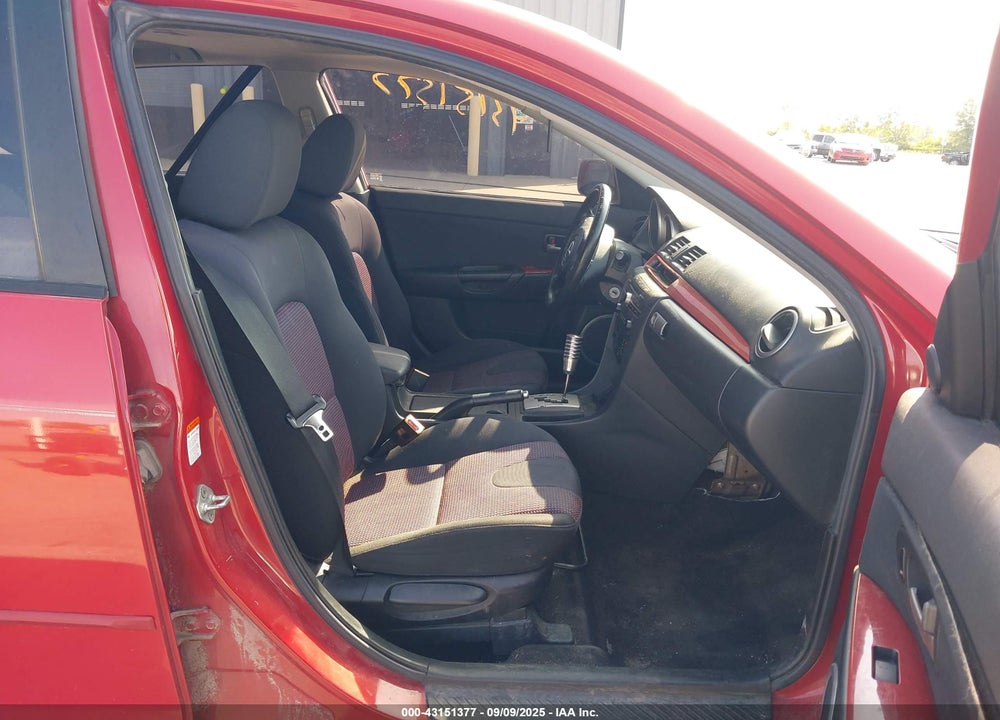 2005 MAZDA 3 S VIN: JM1BK343151229037