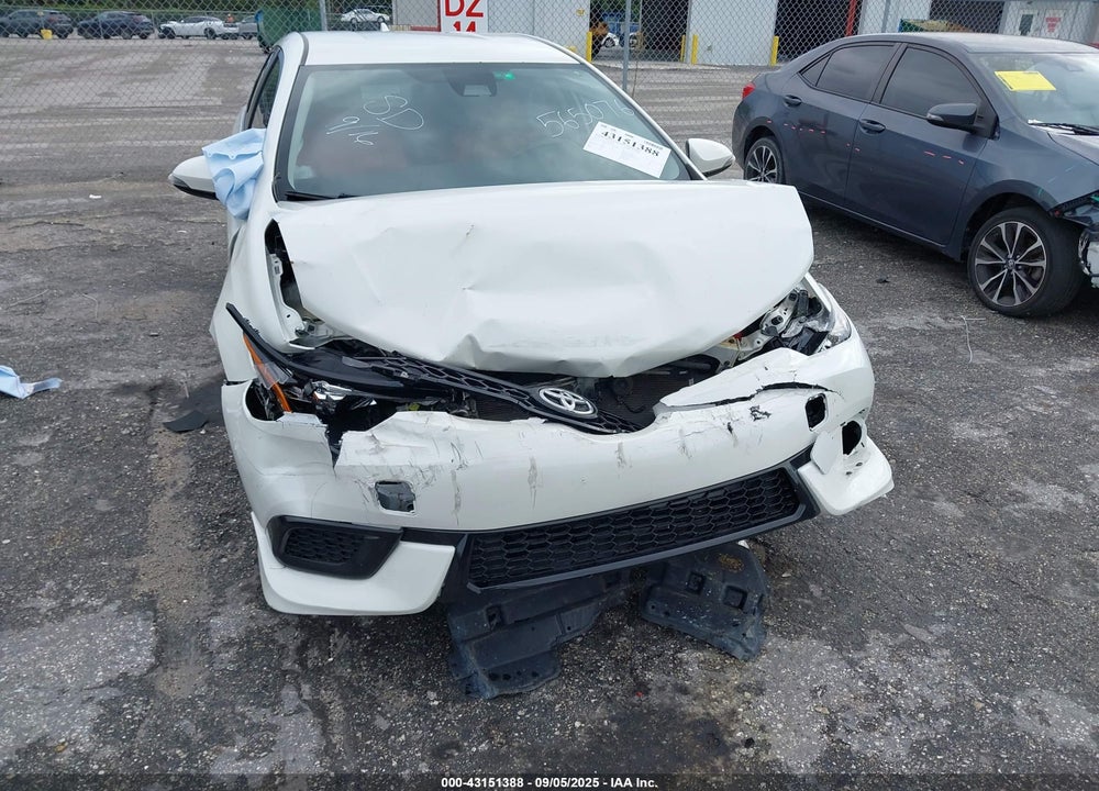 2018 TOYOTA COROLLA VIN: JTNKARJE1JJ565076