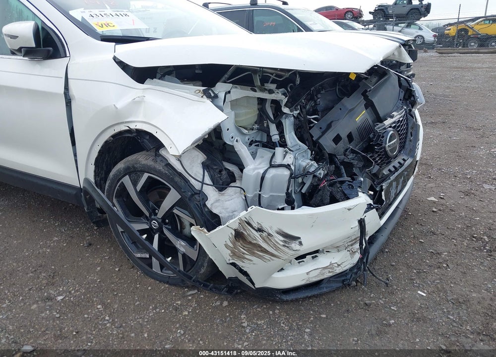 2022 NISSAN ROGUE SPORT VIN: JN1BJ1CW1NW492525