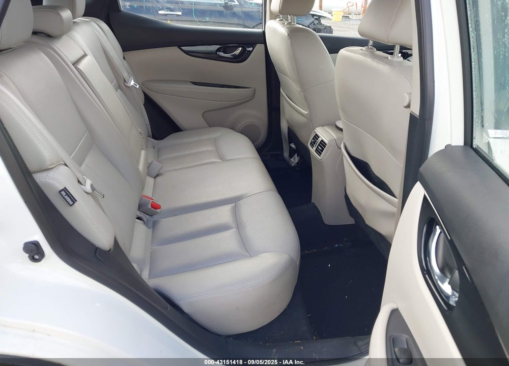 2022 NISSAN ROGUE SPORT VIN: JN1BJ1CW1NW492525