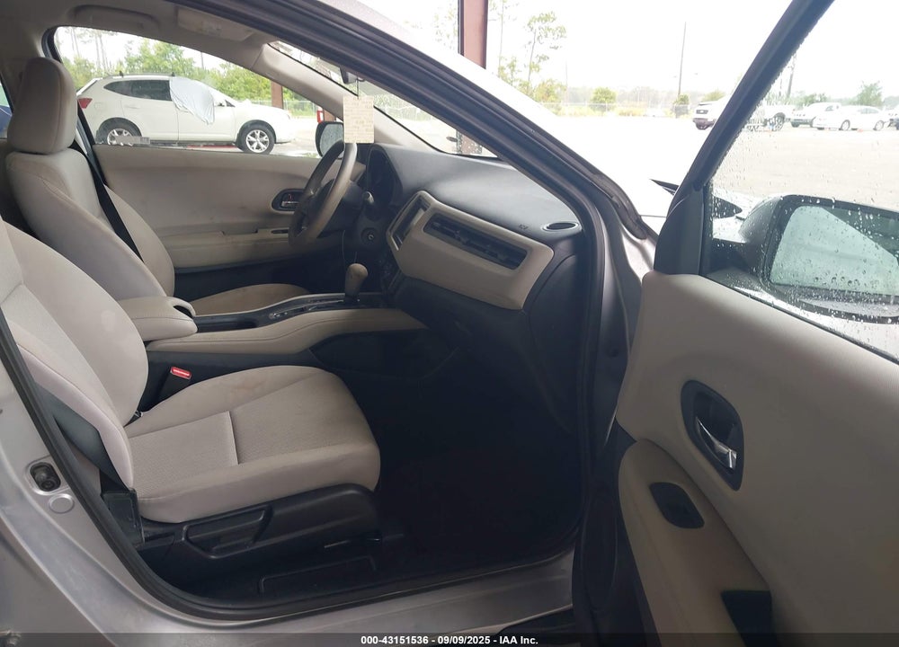 2018 HONDA HR-V VIN: 3CZRU5H36JM717423