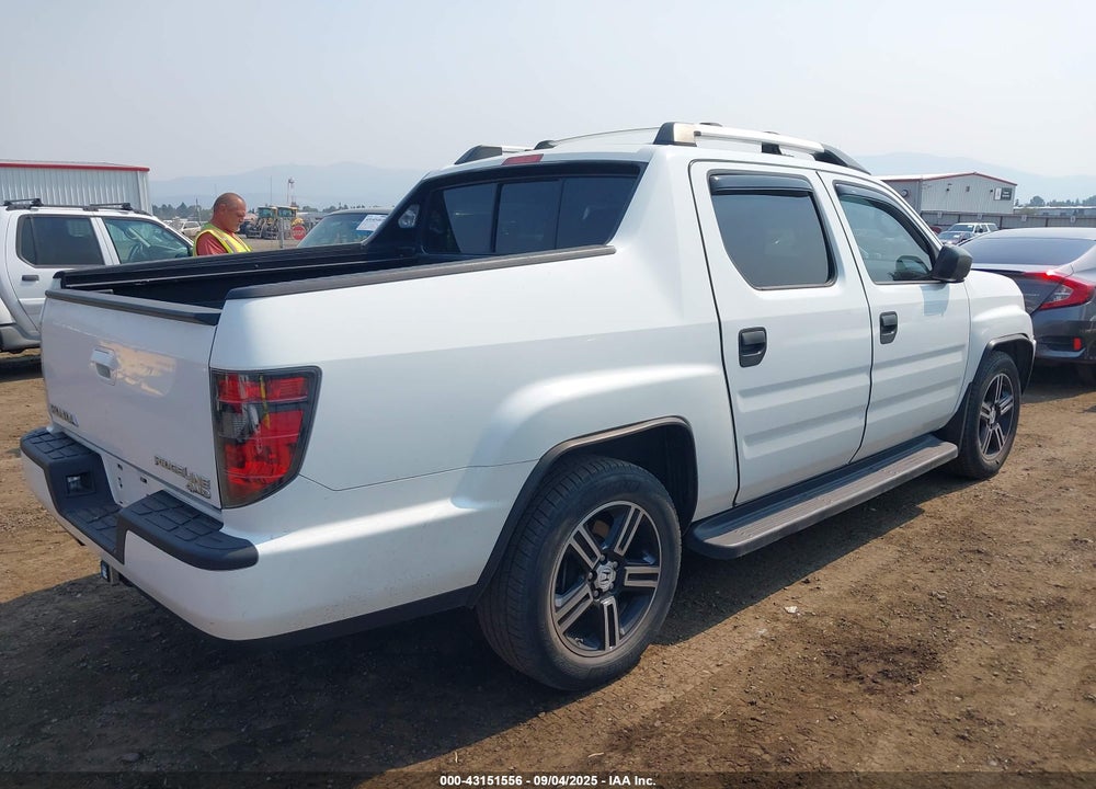 2014 HONDA RIDGELINE VIN: 5FPYK1F76EB014797