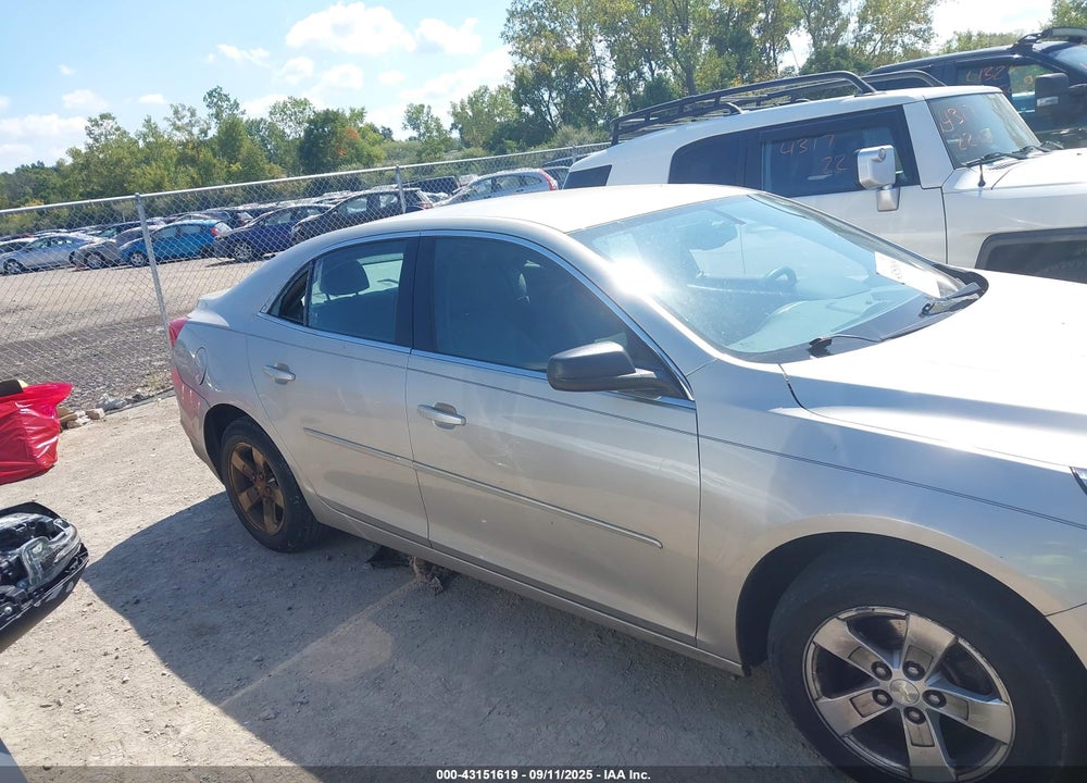 2013 CHEVROLET MALIBU VIN: 1G11B5SA3DF215661