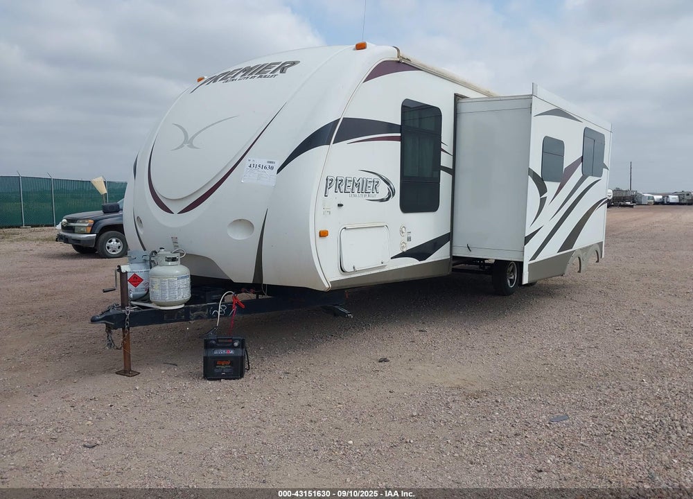 2011 KEYSTONE BULLET PREMIER ULTRA VIN: 4YDT27R2XBD421687