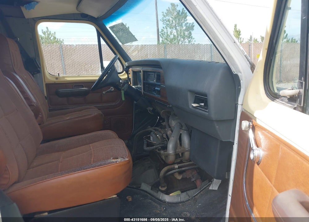 1990 FORD ECONOLINE E250 VAN VIN: 1FTFE24YXLHA69565