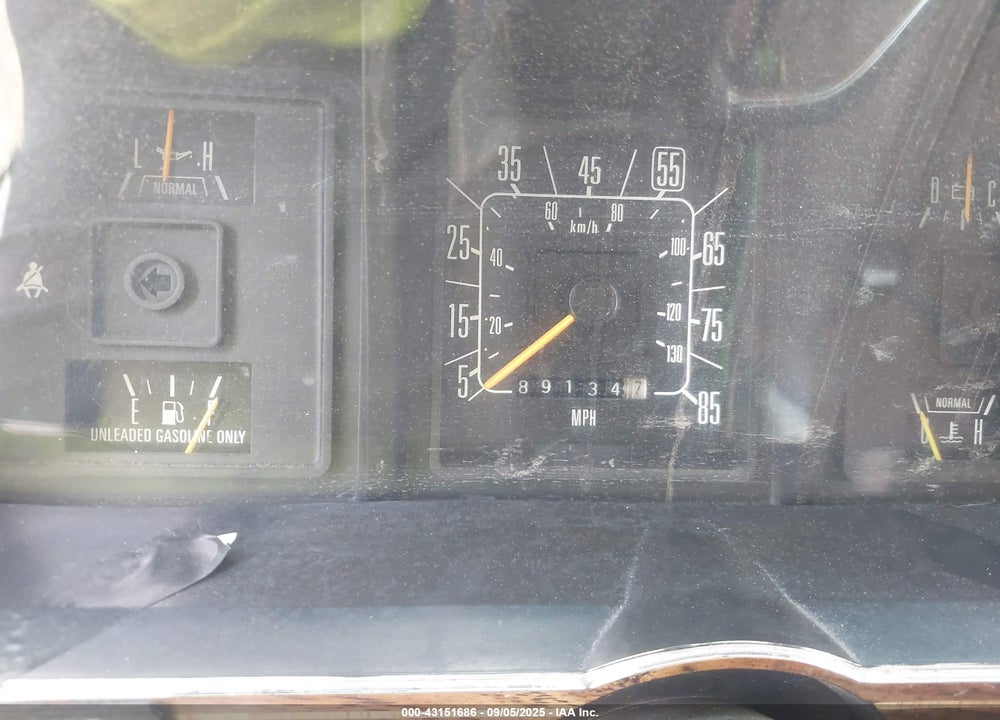 1990 FORD ECONOLINE E250 VAN VIN: 1FTFE24YXLHA69565