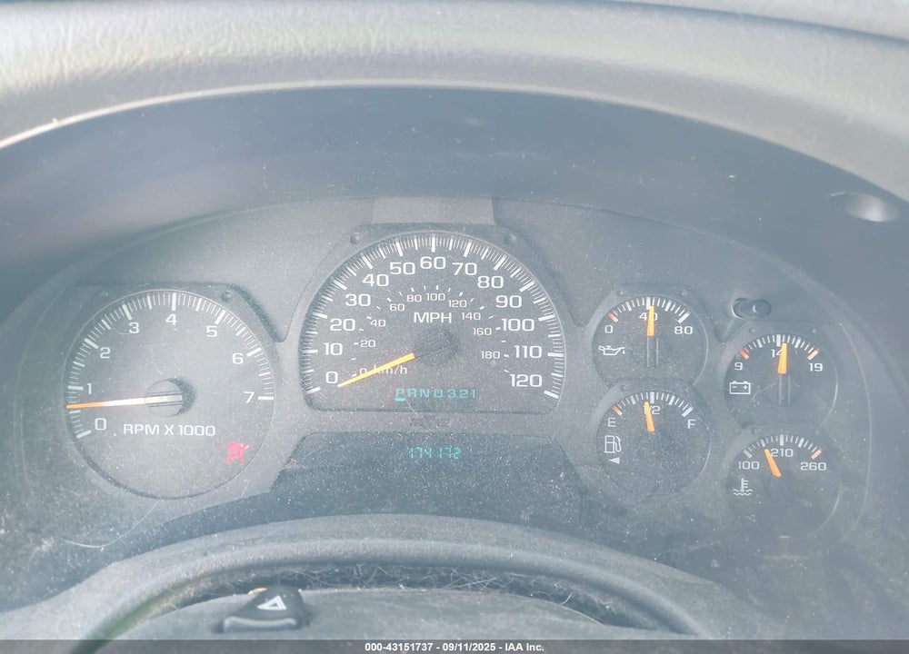 2003 CHEVROLET TRAILBLAZER LT VIN: 1GNDT13S632109932
