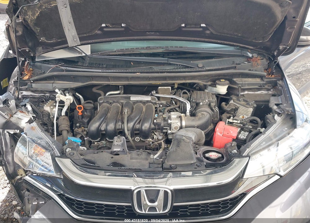 2019 HONDA FIT LX VIN: 3HGGK5H47KM744631